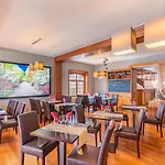 Hotel Les Rhodos Chevetogne
