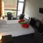 Les Rhodos Hotel Chevetogne