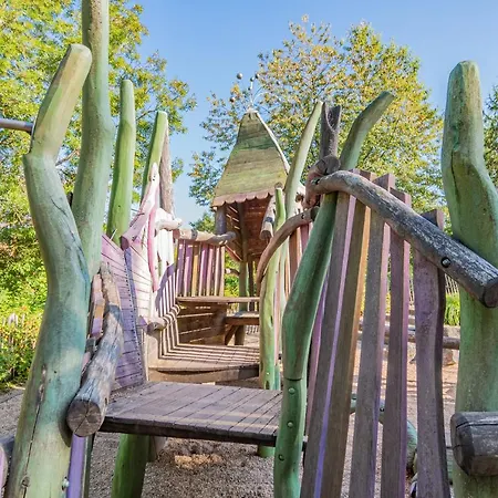 Les Rhodos Hotell 3*