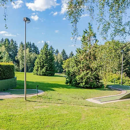 Hotell Les Rhodos 3*