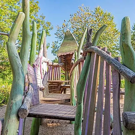 Szálloda Les Rhodos 3*