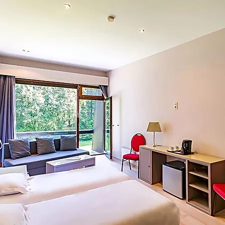 Les Rhodos 3*